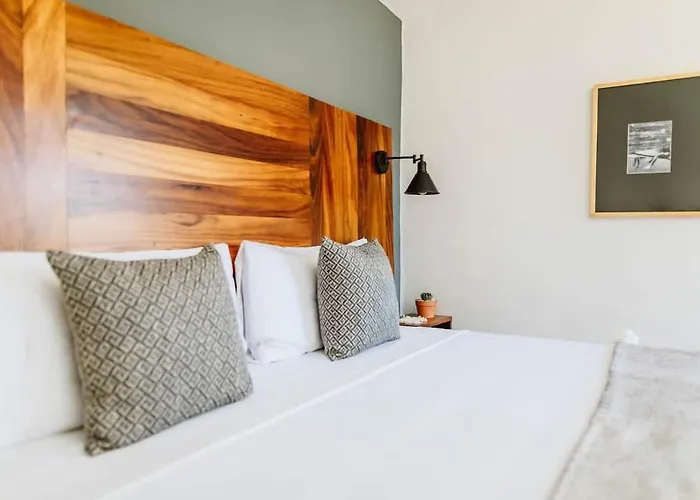 Inn Super Master In Exclusive Boutique